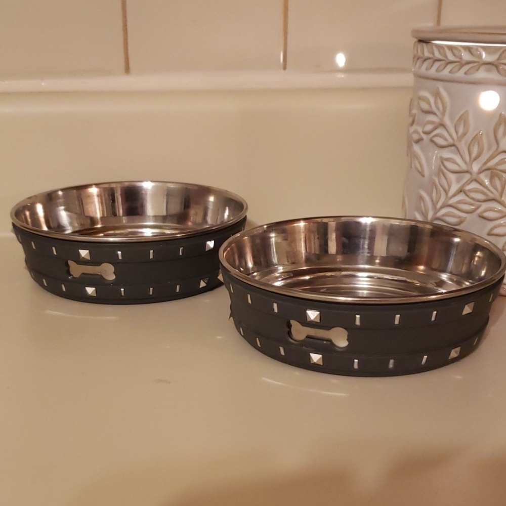 Dog bowls